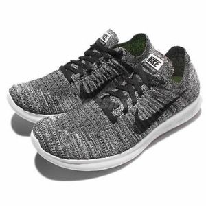 Nike Free RN Flyknit in Salt/Pepper